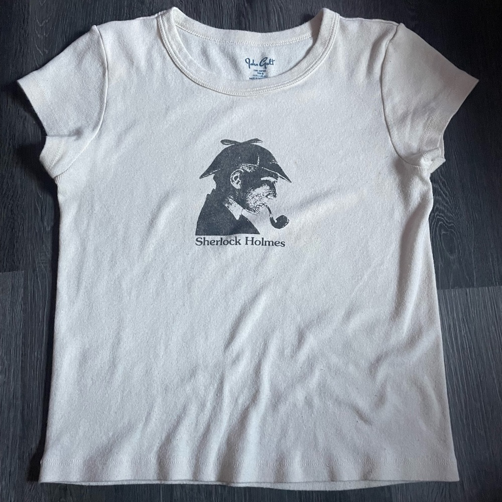 Brandy Melville Sherlock Holmes top